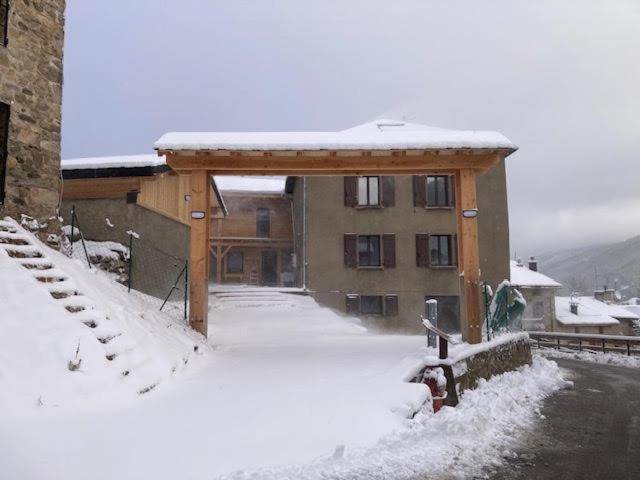 Grange Nere Le Clos Des Ours Matemale Exterior photo